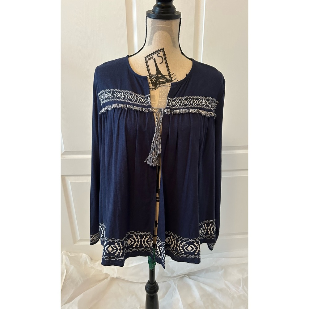 JustFab Navy blue top